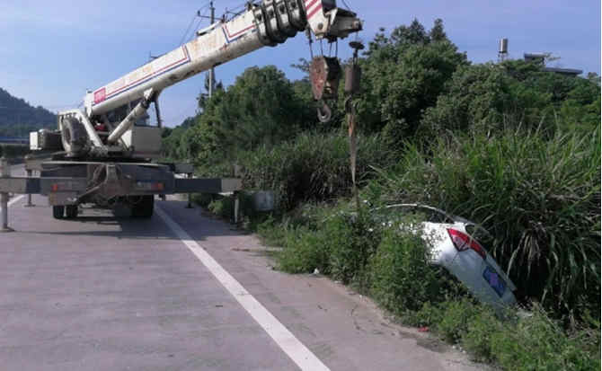 云浮重载吊车救援 云浮重载吊车救援